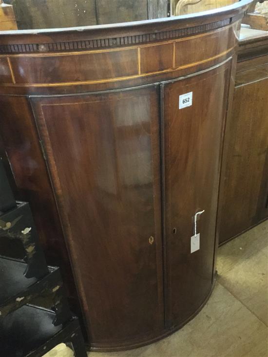 Georgian mahogany bow-fronted hanging corner cupboard